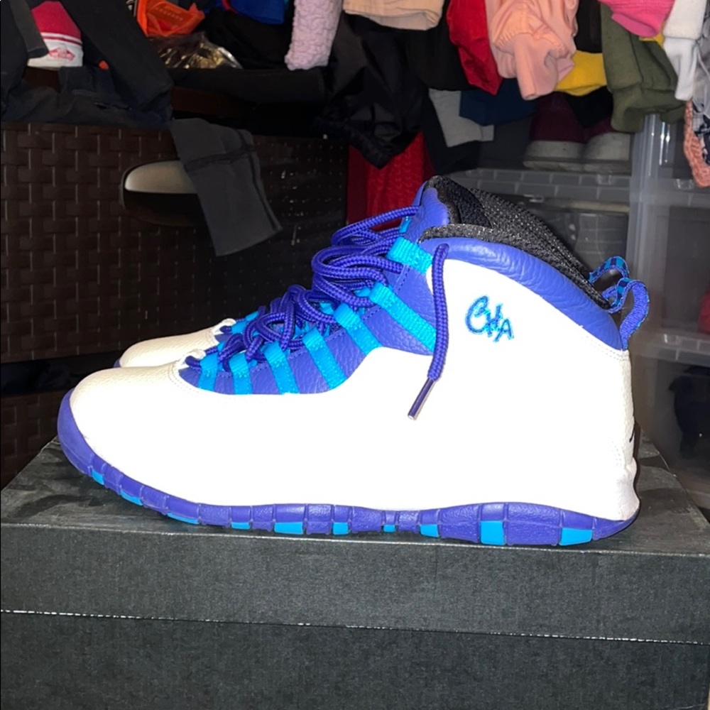 Air Jordan Retro 10 (Charlotte Hornets)